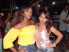 Oktober 10 Anos